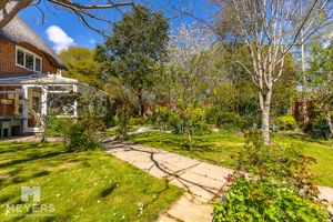 Photo 20- click for photo gallery